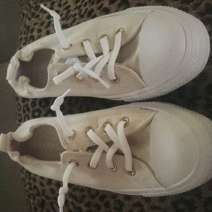 Converse tennis shoe